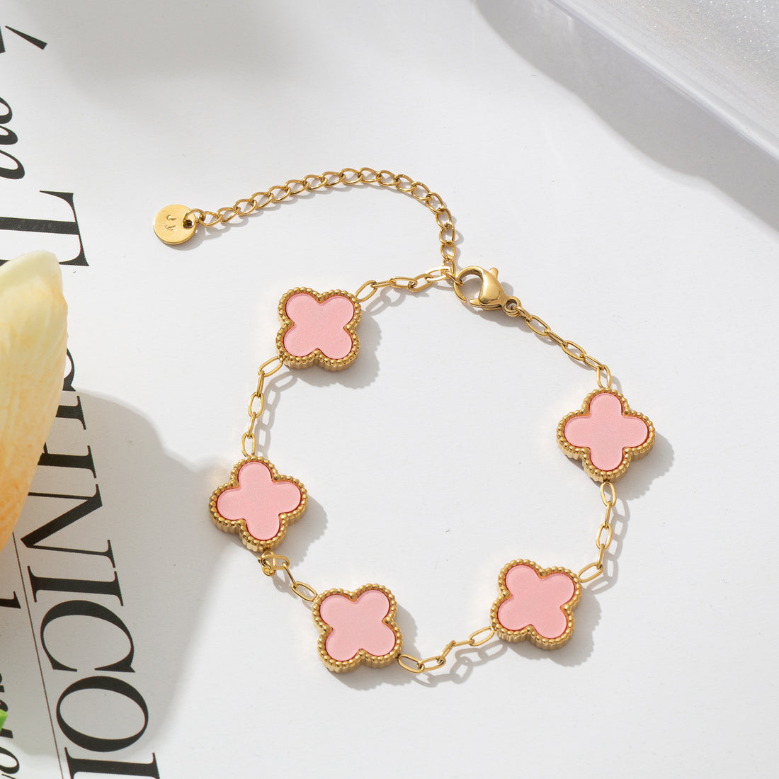 Gold Lucky Clover Flower Craving Bracelet - pink